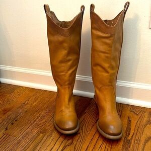 Brand new Arturo Chiang boots.